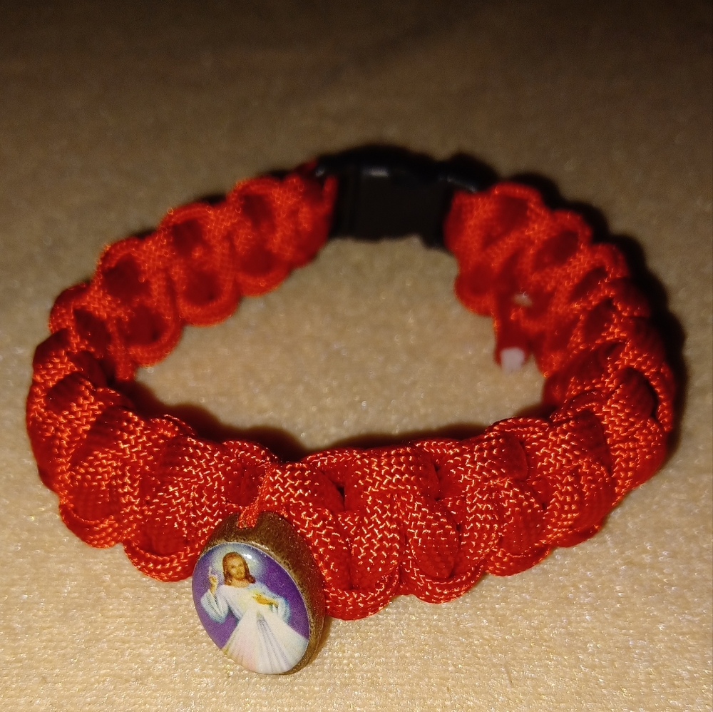 Red Merciful Jesus Paracord Bracelet